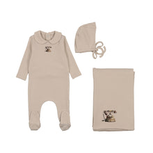 Load image into Gallery viewer, Antique phone layette set - Elmwood
