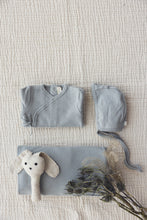 Load image into Gallery viewer, Vine pointelle layette set - Blue
