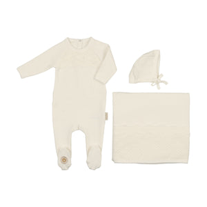 Look of lace layette set - Ivory