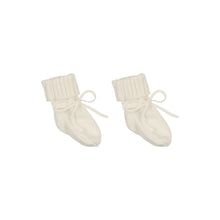 Load image into Gallery viewer, Pearl knit booties - cream
