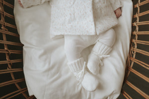 Pearl knit booties - cream