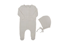 Load image into Gallery viewer, Ribbon lace layette set - White
