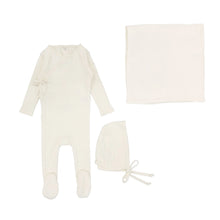 Load image into Gallery viewer, Fine pointelle layette set - Cream
