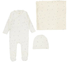 Load image into Gallery viewer, Printed wrapover layette set - clover ivory
