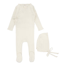 Load image into Gallery viewer, Fine pointelle layette set - Cream
