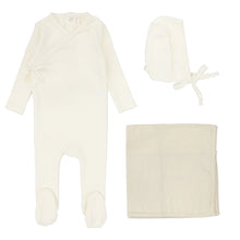 Load image into Gallery viewer, Pinpoint layette set - Ivory
