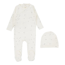 Load image into Gallery viewer, Printed wrapover layette set - clover ivory
